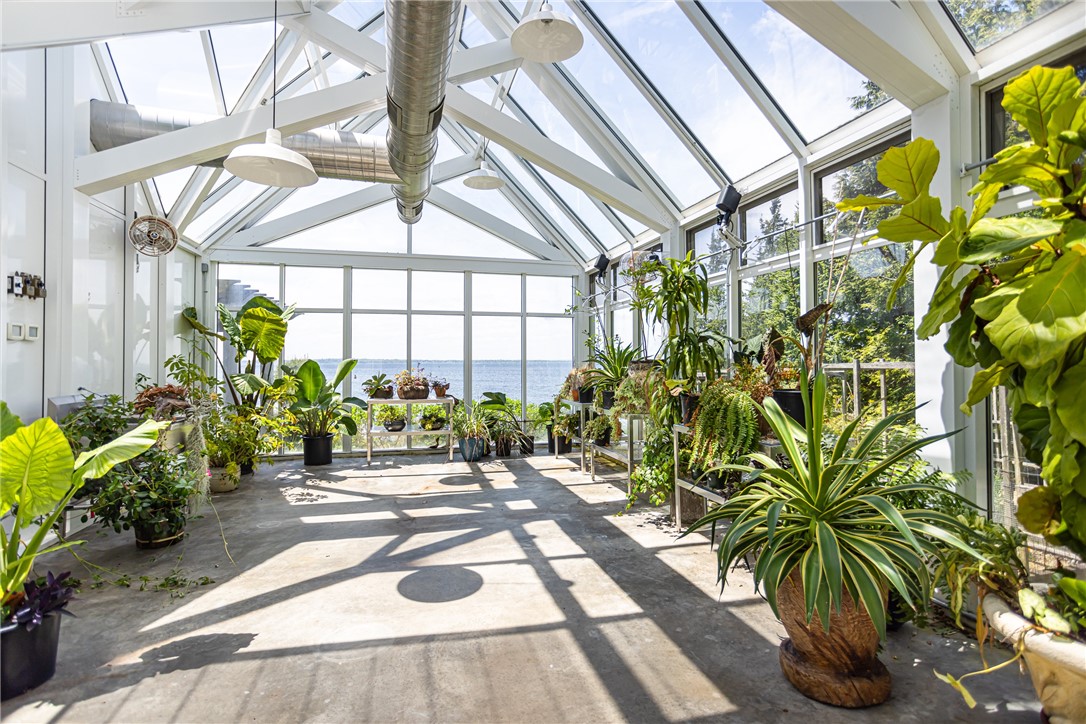 79 Shore Road Bristol, RI 02809 - Photo 41 of 50 Interior Greenhouse