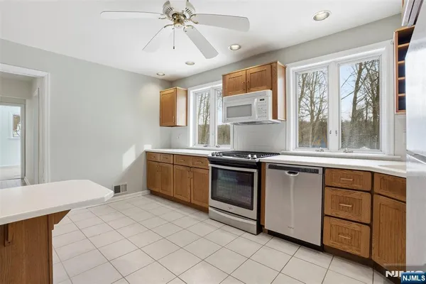 $599,900 | 46 West Hanover Avenue, Randolph, NJ 07869