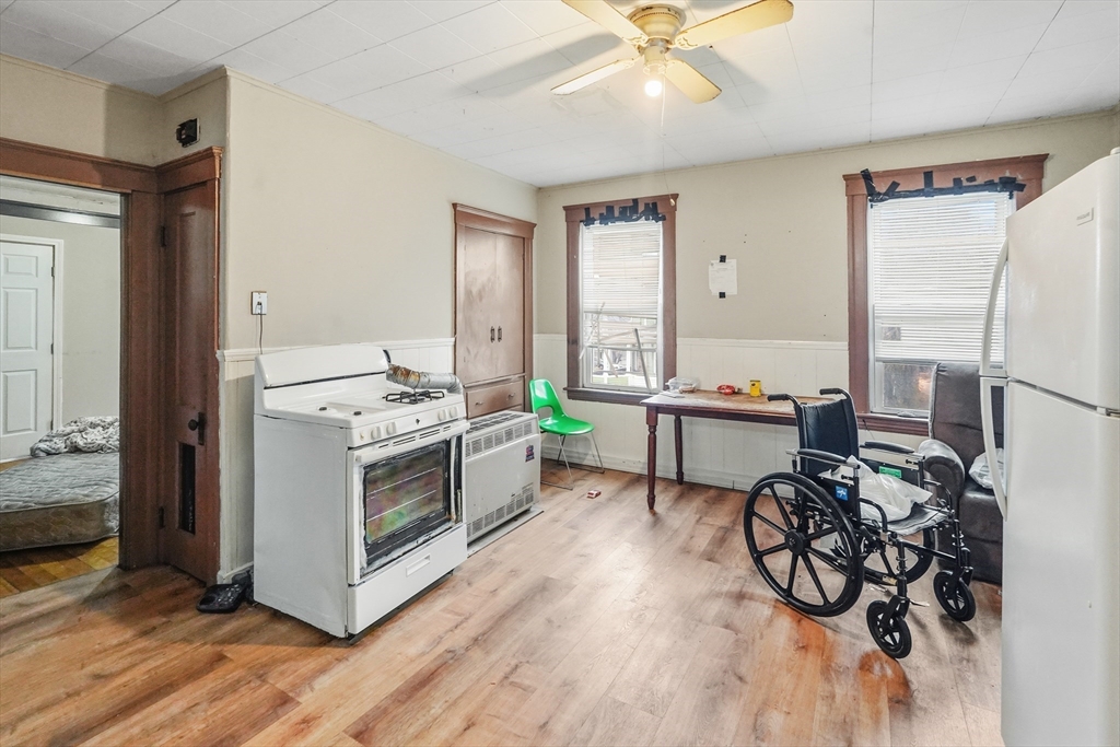 61 Cohasset Street Worcester, MA 01604 - Photo 14 of 41