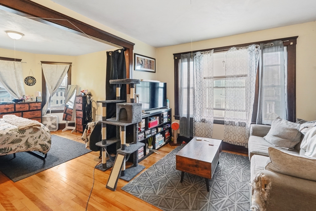 61 Cohasset Street Worcester, MA 01604 - Photo 28 of 41