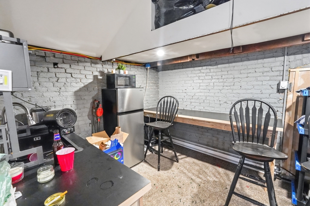 61 Cohasset Street Worcester, MA 01604 - Photo 34 of 41