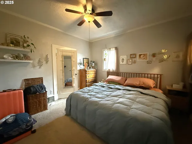 $349,000 | 725 Northeast Denver Street, Roseburg, OR 97470