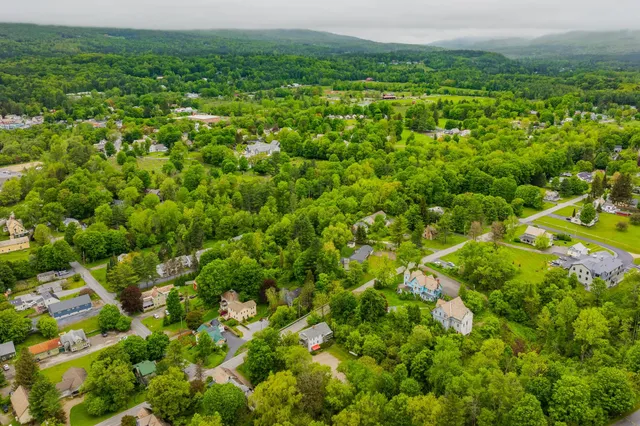 $599,000 | 162 Highland Avenue, Manchester, VT 05255