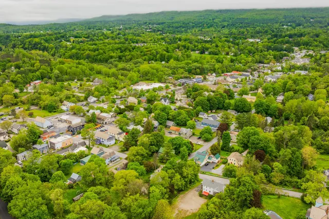 $599,000 | 162 Highland Avenue, Manchester, VT 05255