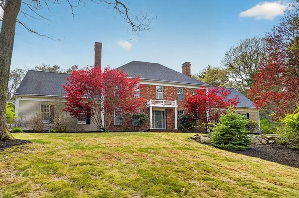 $1,349,000 | 84 White Birch Way, Barnstable, MA 02668