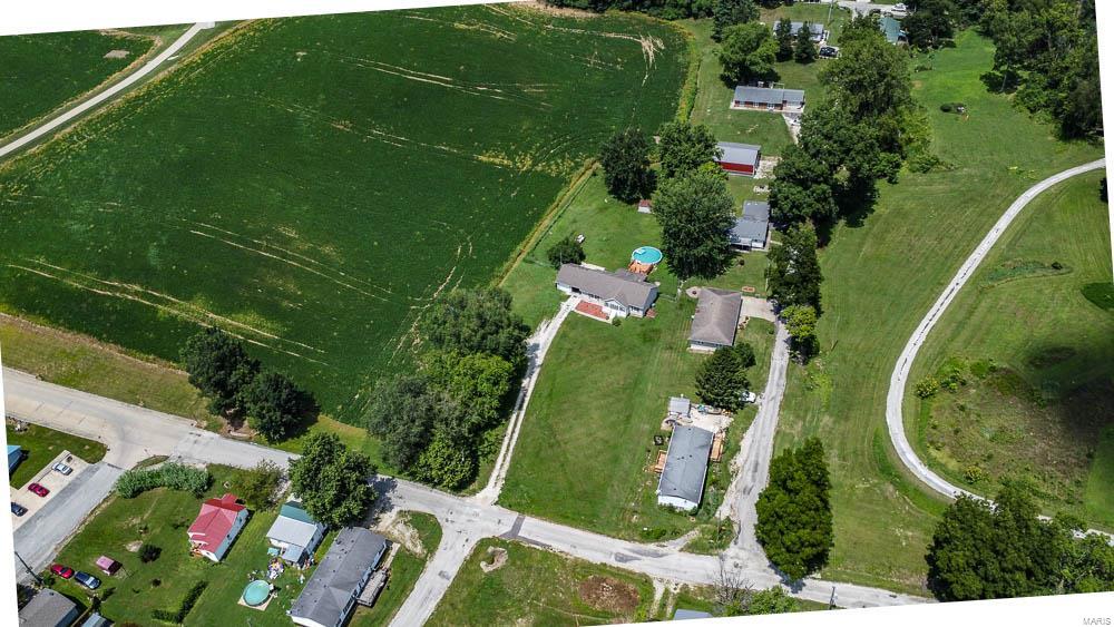508 George Street Hardin, IL 62047 - Photo 72 of 85 Gallery Image 72
