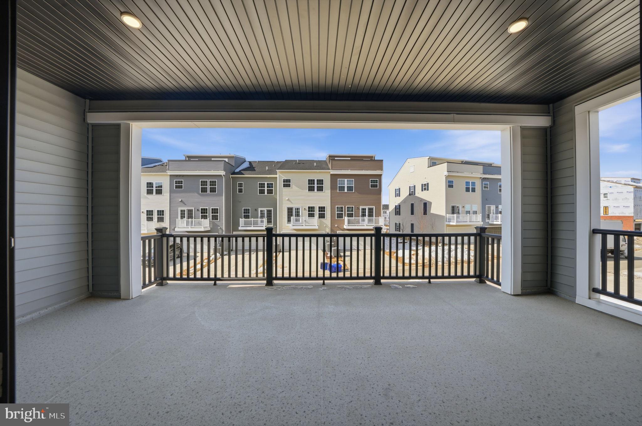 217 Summit Point Boulevard Bowie, MD 20716 - Photo 17 of 53