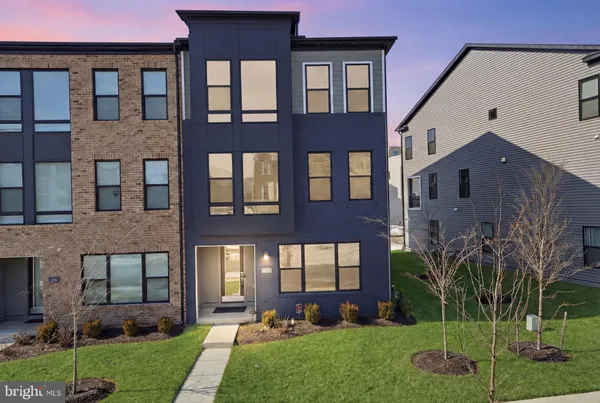 $719,000 | 217 Summit Point Boulevard, Bowie, MD 20716