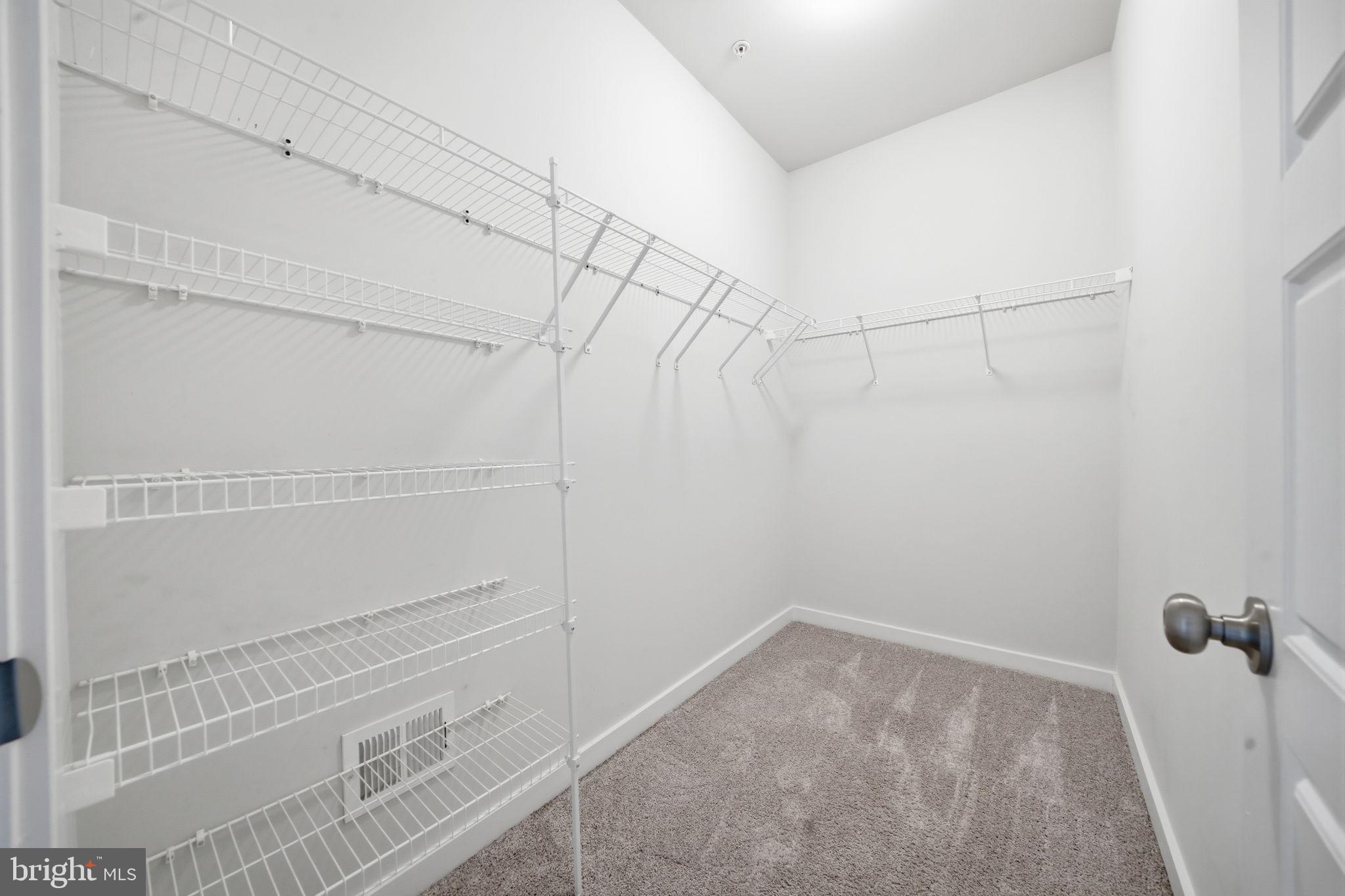 217 Summit Point Boulevard Bowie, MD 20716 - Photo 31 of 51 Owner's Suite - Closet 1