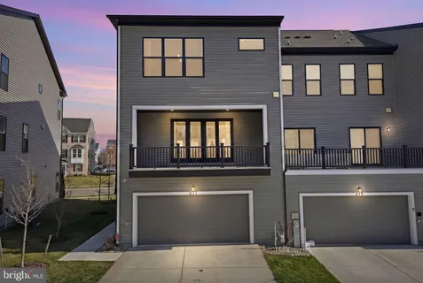 $719,000 | 217 Summit Point Boulevard, Bowie, MD 20716