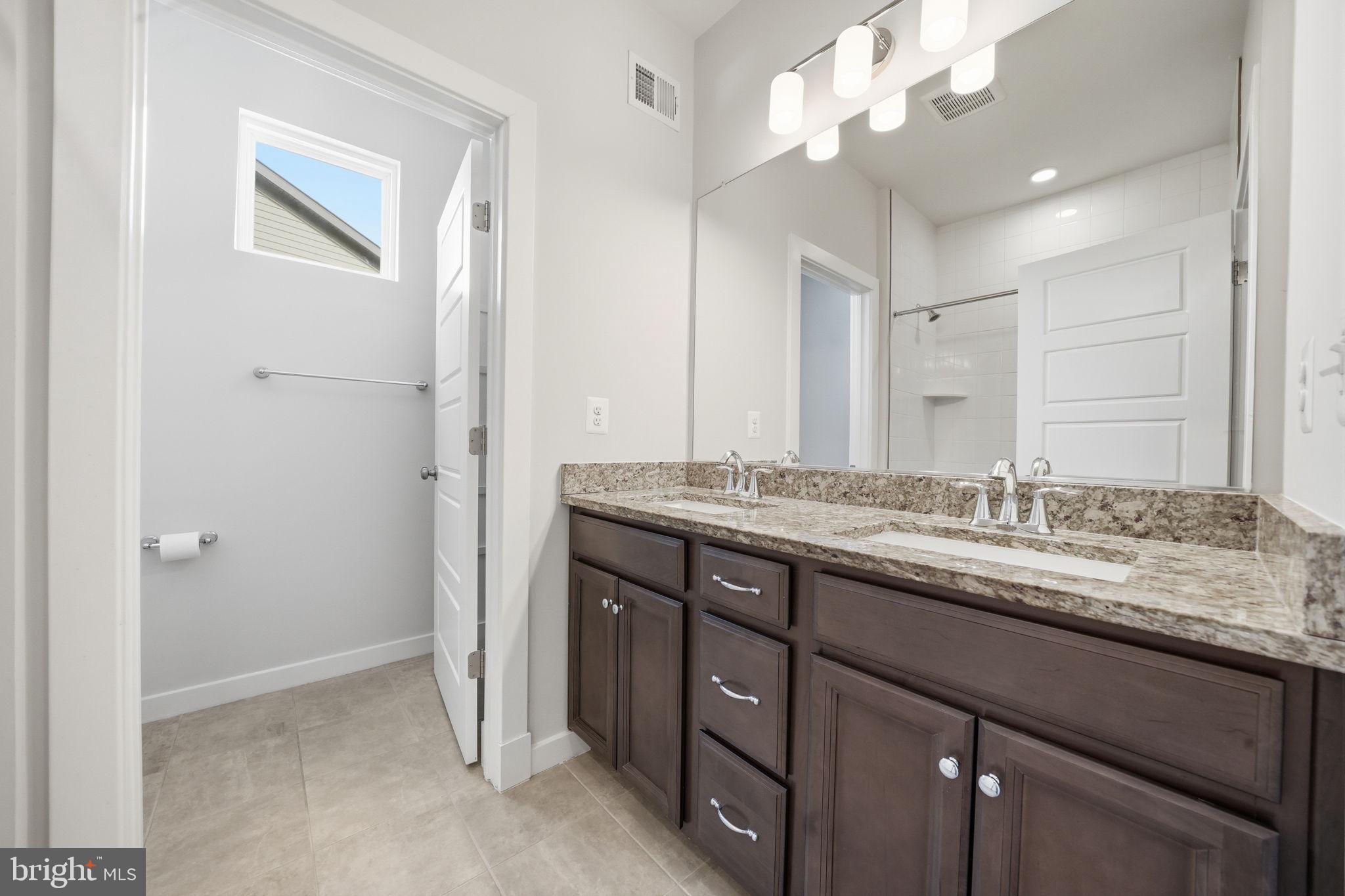 217 Summit Point Boulevard Bowie, MD 20716 - Photo 43 of 53 Hall Bath