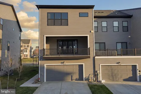 $719,000 | 217 Summit Point Boulevard, Bowie, MD 20716