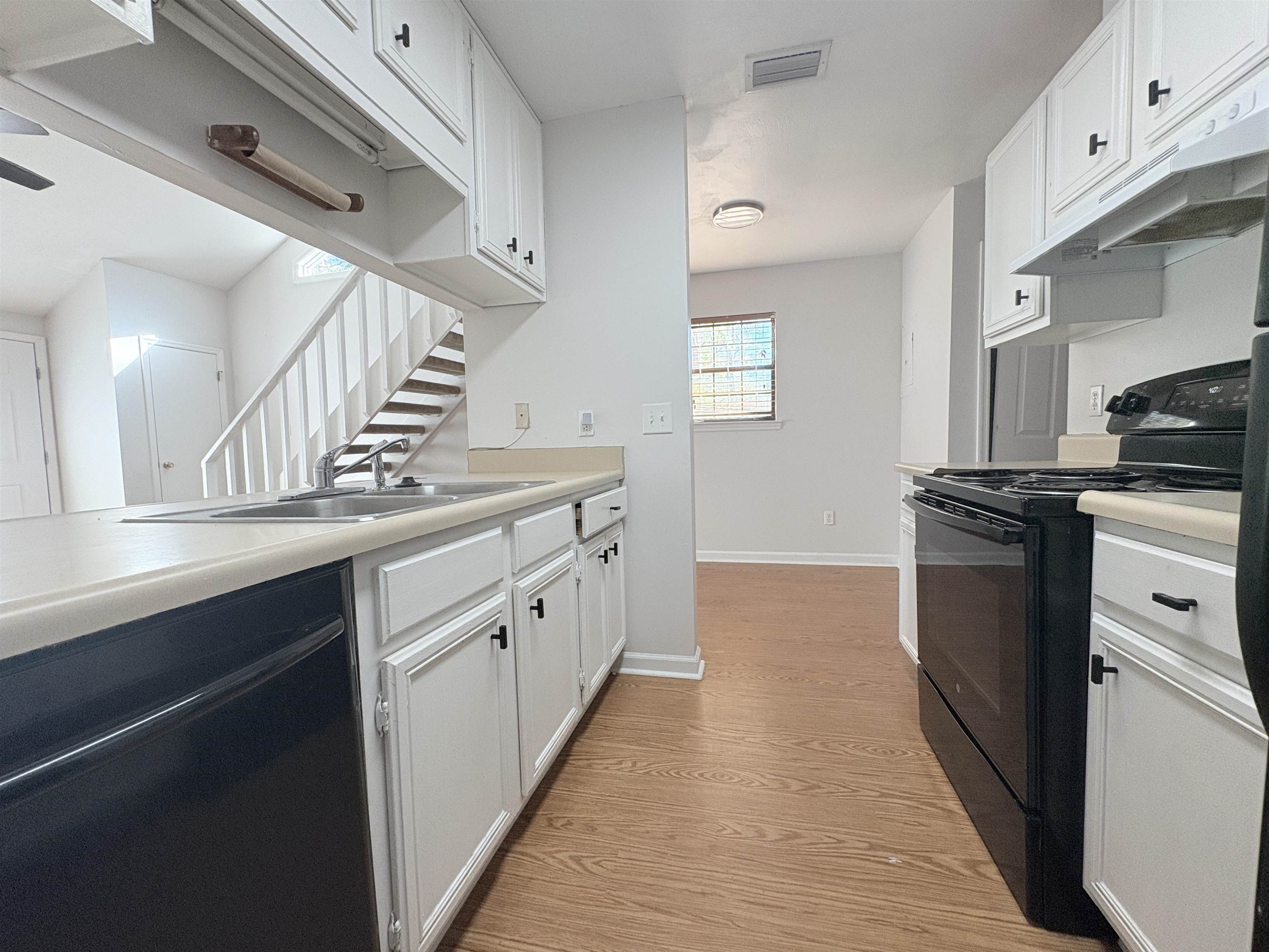 2330 Brynmahr Drive, Unit A Tallahassee, FL 32303 - Photo 9 of 14