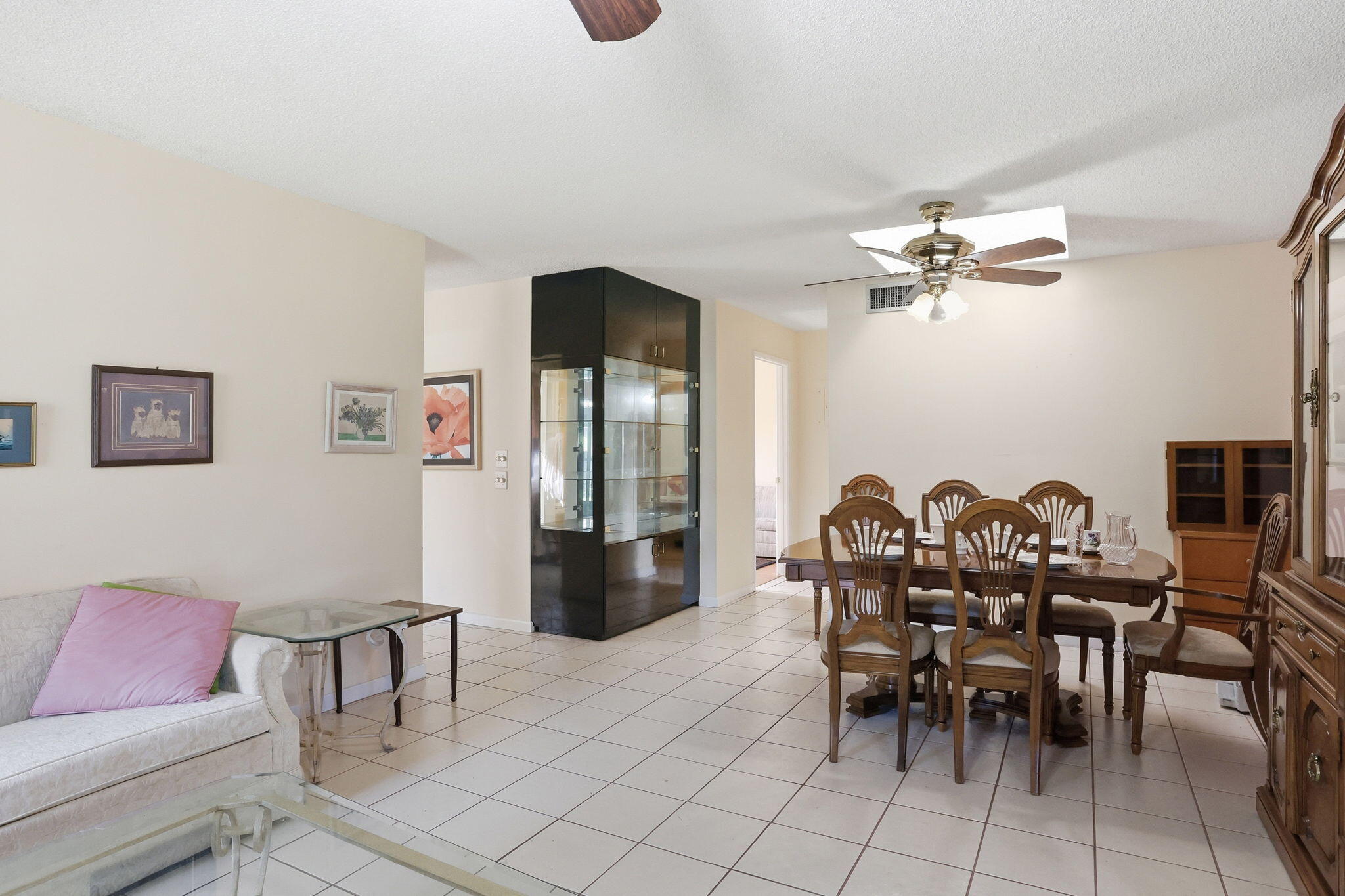 8773 Windrow Way Boca Raton, FL 33496 - Photo 9 of 28 7-web-or-mls-0E2A7222