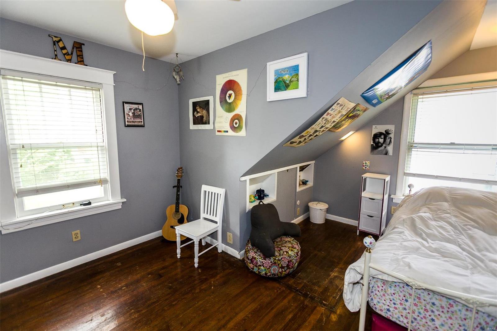 14 West Jackson Road Webster Groves, MO 63119 - Photo 17 of 19 Gallery Image 17
