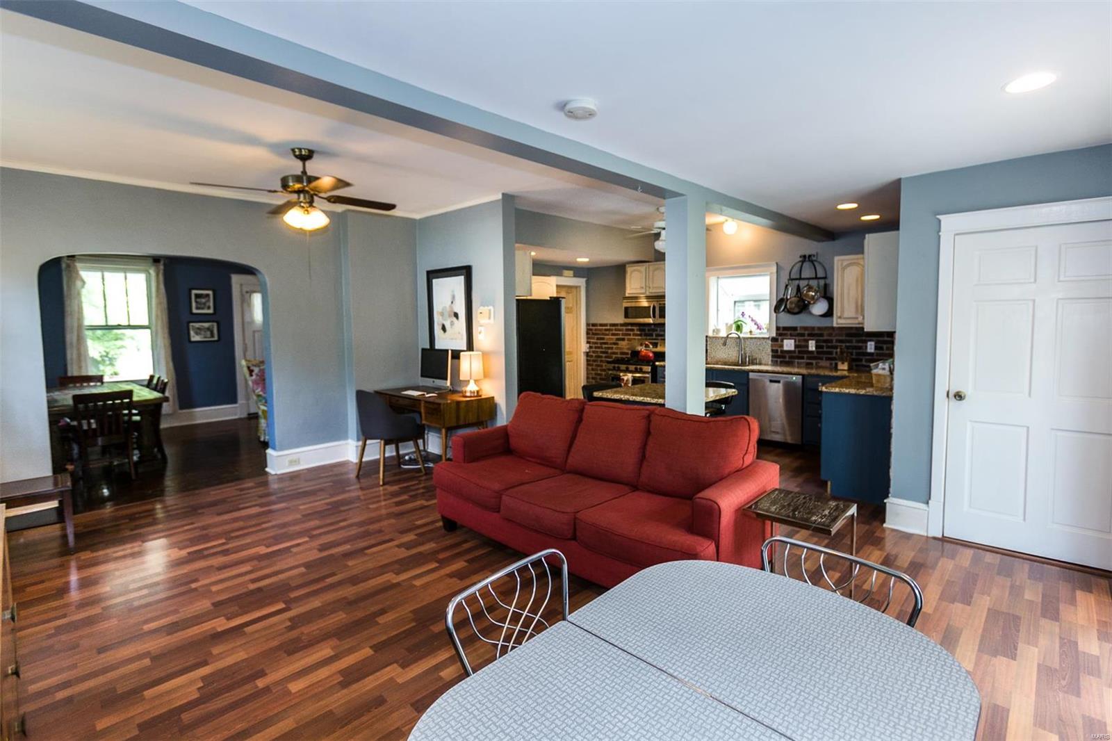 14 West Jackson Road Webster Groves, MO 63119 - Photo 3 of 19 Gallery Image 3