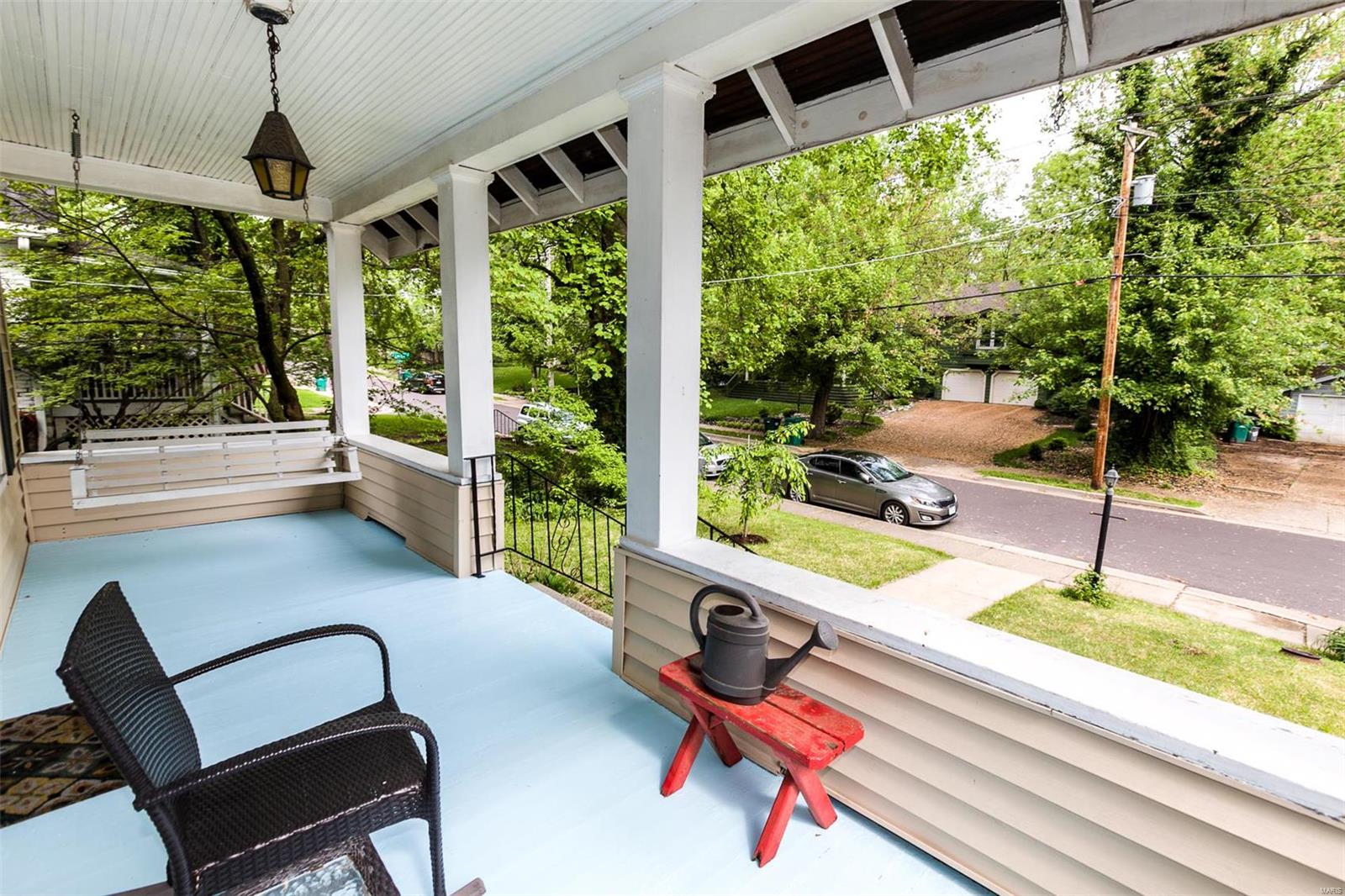 14 West Jackson Road Webster Groves, MO 63119 - Photo 6 of 19 Gallery Image 6