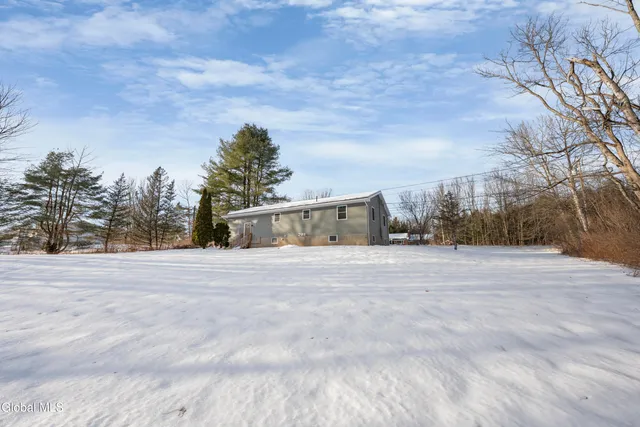 $374,900 | 2558 Highway 29, Middle Grove, NY 12850