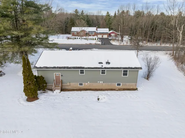 $374,900 | 2558 Highway 29, Middle Grove, NY 12850