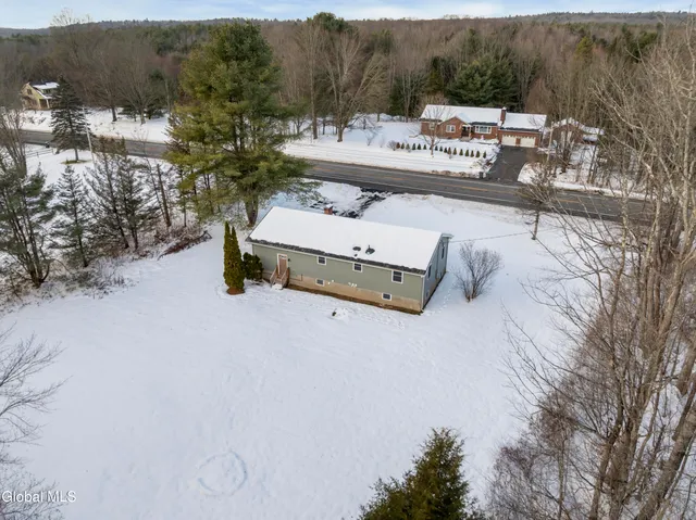 $374,900 | 2558 Highway 29, Middle Grove, NY 12850