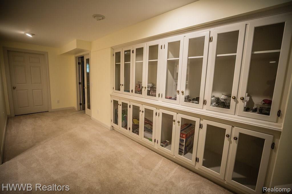 120 Devon Road Bloomfield Hills, MI 48302 - Photo 38 of 45