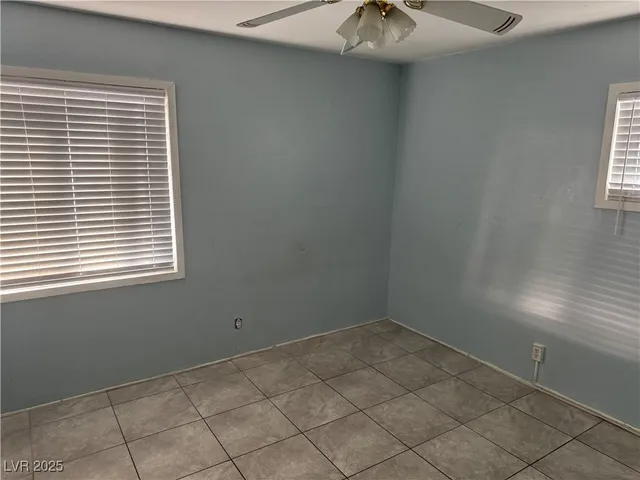 $1,800 | 1312 Scenic Way, Las Vegas, NV 89108