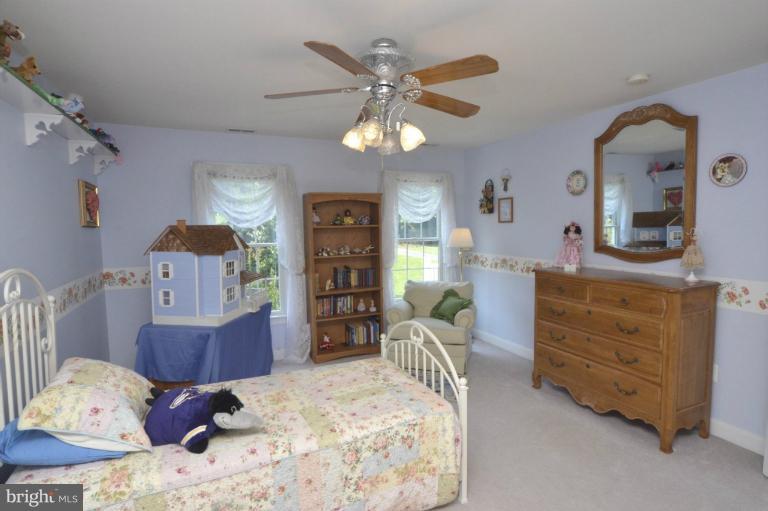 16250 Frederick Road Woodbine, MD 21797 - Photo 19 of 30 Bedroom