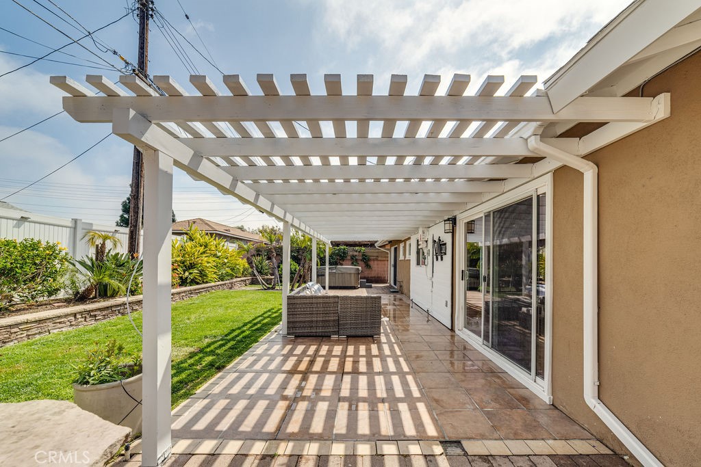 2268 Cornell Drive Costa Mesa, CA 92626 - Photo 32 of 34