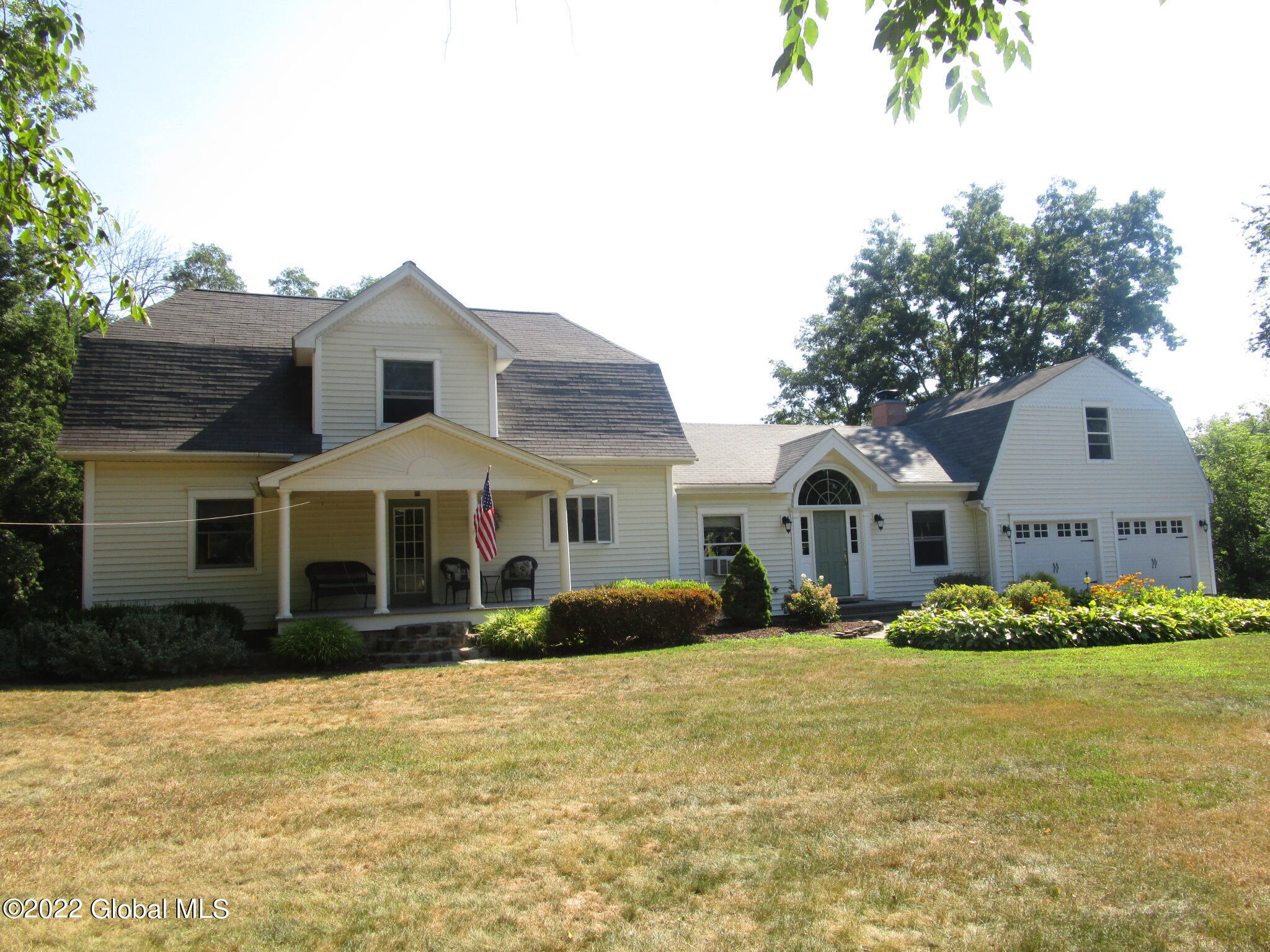 784 Swaggertown Road Schenectady, NY 12302 - Photo 3 of 79 IMG_9168