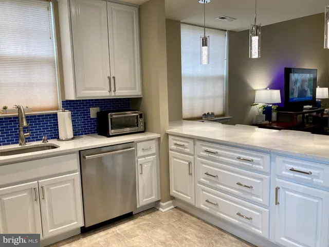 $2,695 | 306 Ohio Avenue, Wilmington, DE 19805