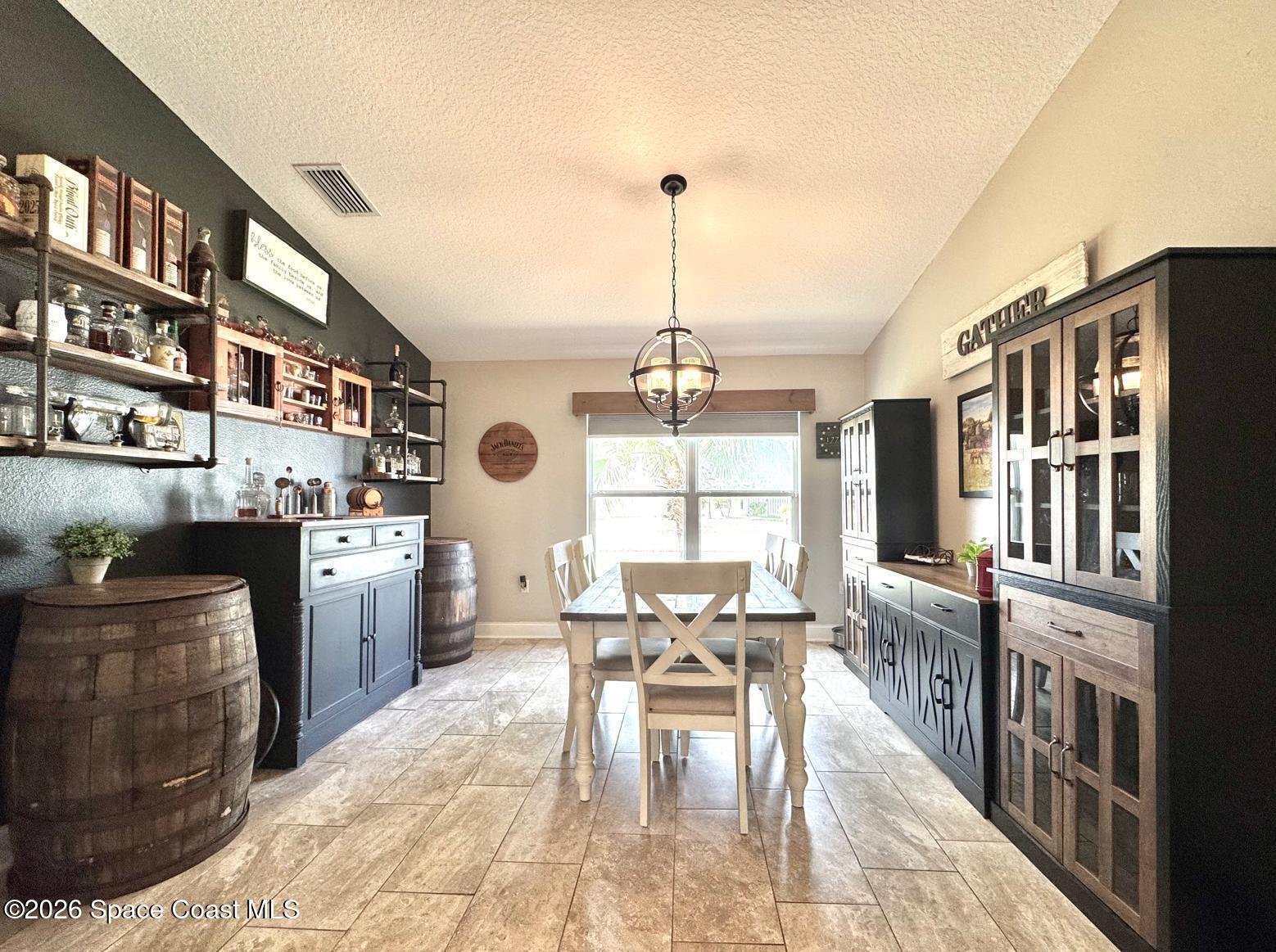 1482 Modoc Circle Melbourne, FL 32934 - Photo 13 of 25 Dining