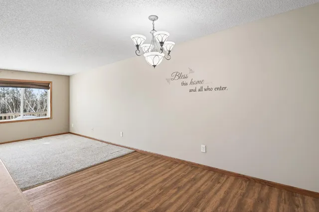 $250,000 | 12611 Pond View Road, Zimmerman, MN 55398