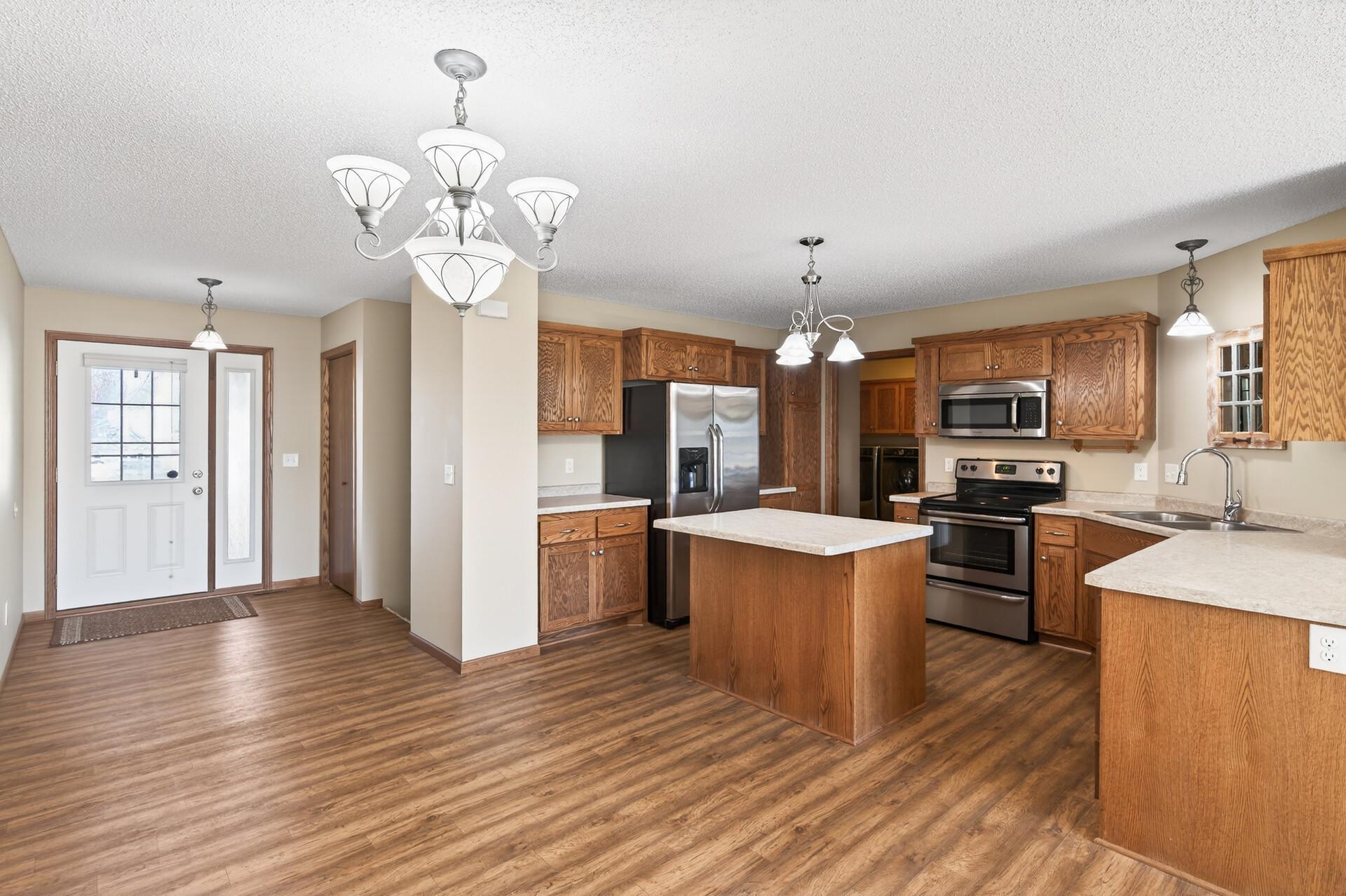 12611 Pond View Road Zimmerman, MN 55398 - Photo 12 of 46