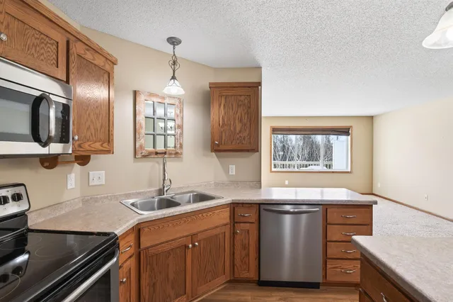 $250,000 | 12611 Pond View Road, Zimmerman, MN 55398