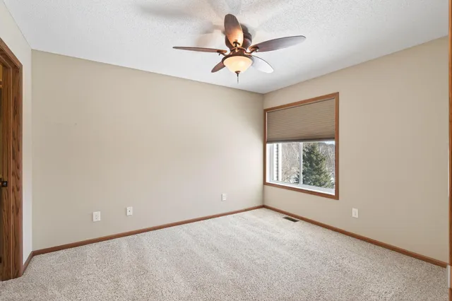 $250,000 | 12611 Pond View Road, Zimmerman, MN 55398