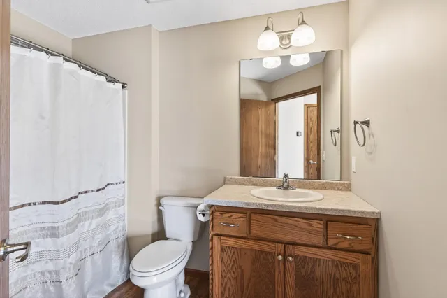 $250,000 | 12611 Pond View Road, Zimmerman, MN 55398