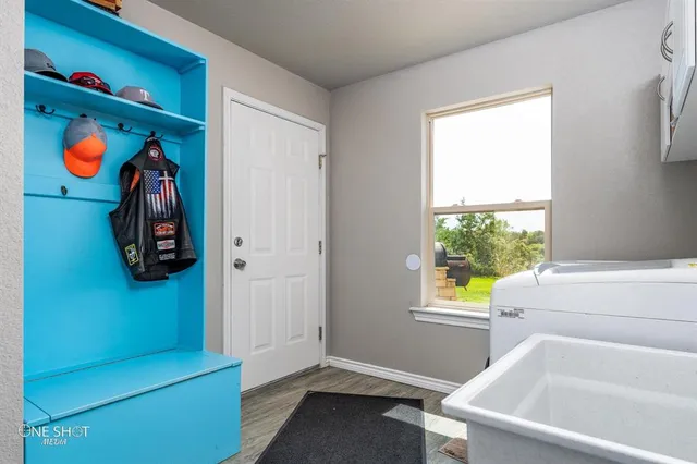 $987,500 | 217 County Road 322, Tuscola, TX 79562