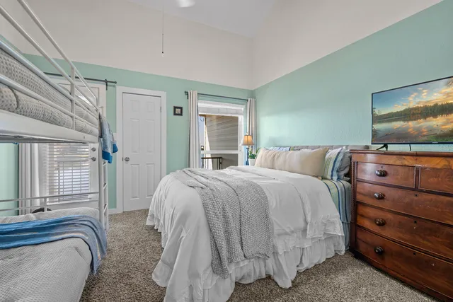 $1,025,000 | 612 Port, Unit 4, Horseshoe Bay, TX 78657