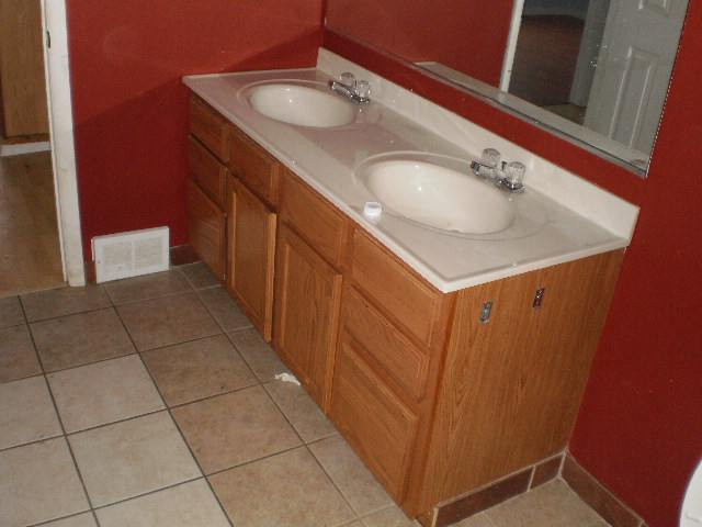 166 New Turnpike Road Troy, NY 12182 - Photo 8 of 9 Photo 8