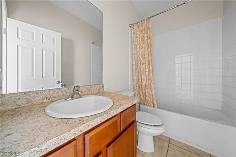 $299,900 | 2210 Southwest 19th Avenue, Cape Coral, FL 33991