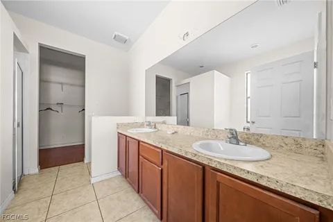 $299,900 | 2210 Southwest 19th Avenue, Cape Coral, FL 33991