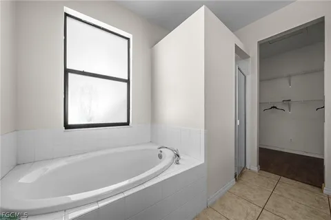 $299,900 | 2210 Southwest 19th Avenue, Cape Coral, FL 33991
