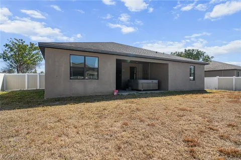 $299,900 | 2210 Southwest 19th Avenue, Cape Coral, FL 33991