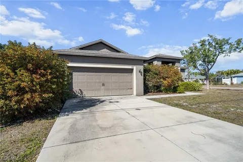 $299,900 | 2210 Southwest 19th Avenue, Cape Coral, FL 33991