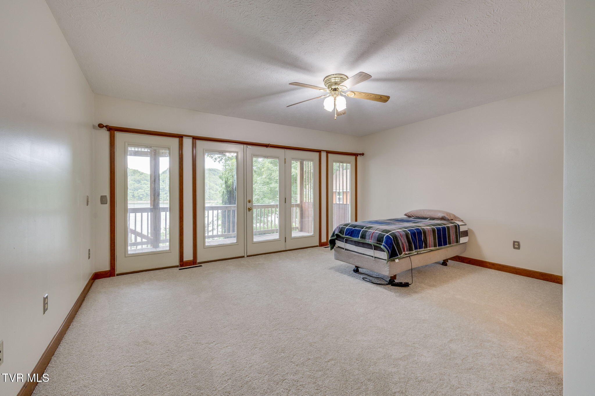 23075 Montego Bay Road Abingdon, VA 24211 - Photo 35 of 61 027