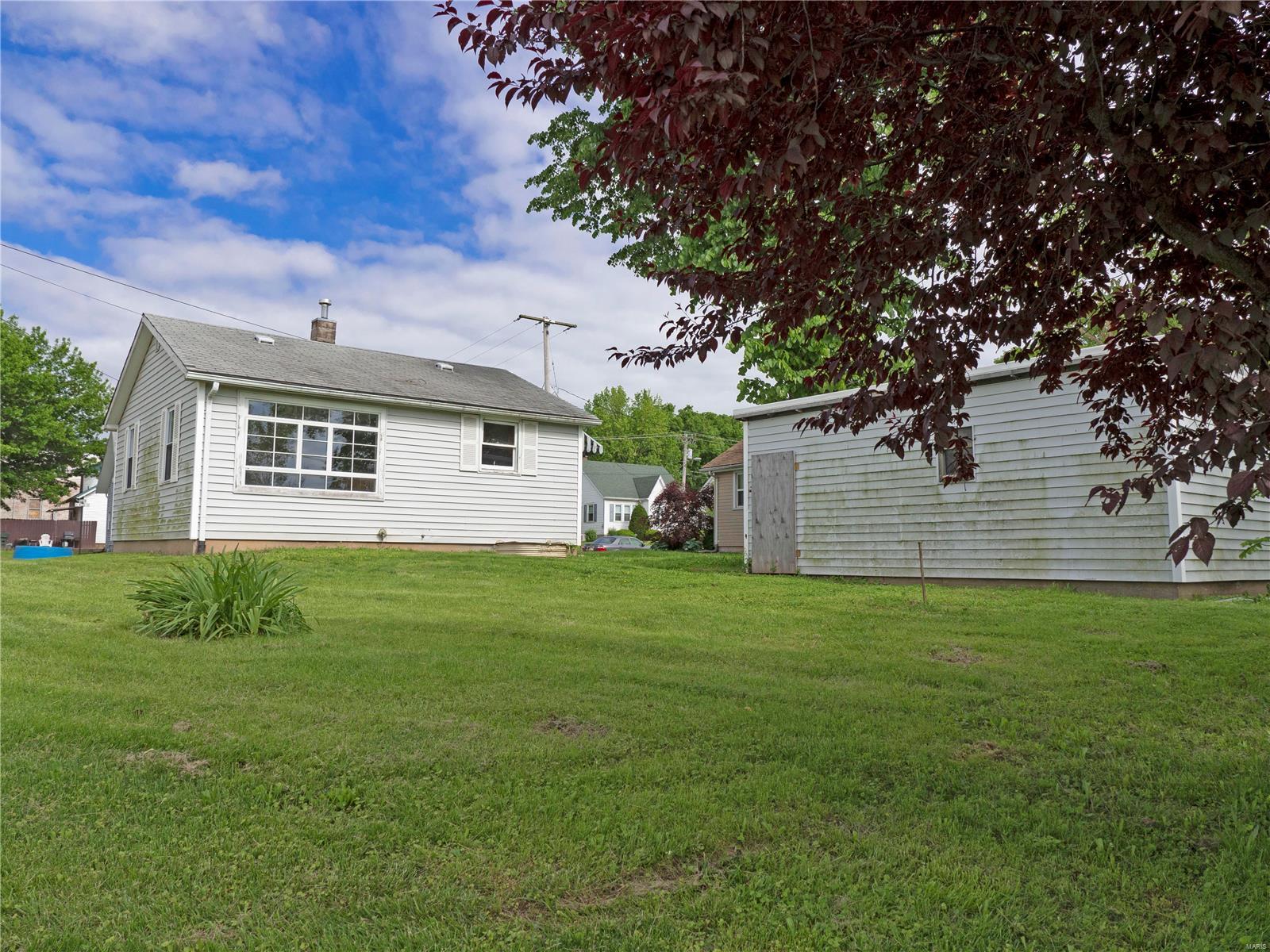 103 North Moore Street Waterloo, IL 62298 - Photo 13 of 16 Gallery Image 13