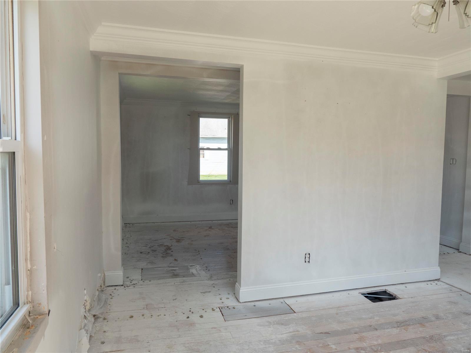 103 North Moore Street Waterloo, IL 62298 - Photo 7 of 16 Gallery Image 7