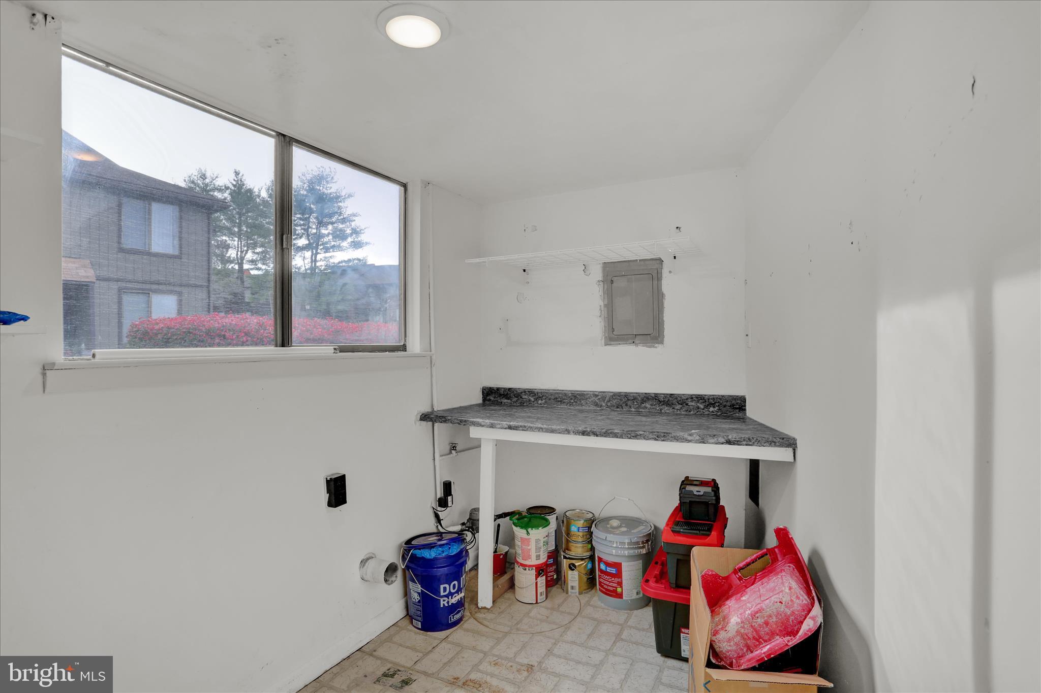 3 Willow Way Reading, PA 19606 - Photo 15 of 32 a living room with furniture