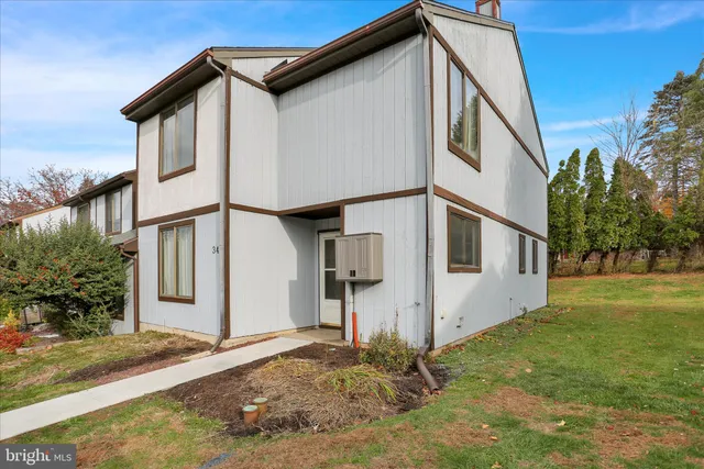 $234,900 | 3 Willow Way, Reading, PA 19606