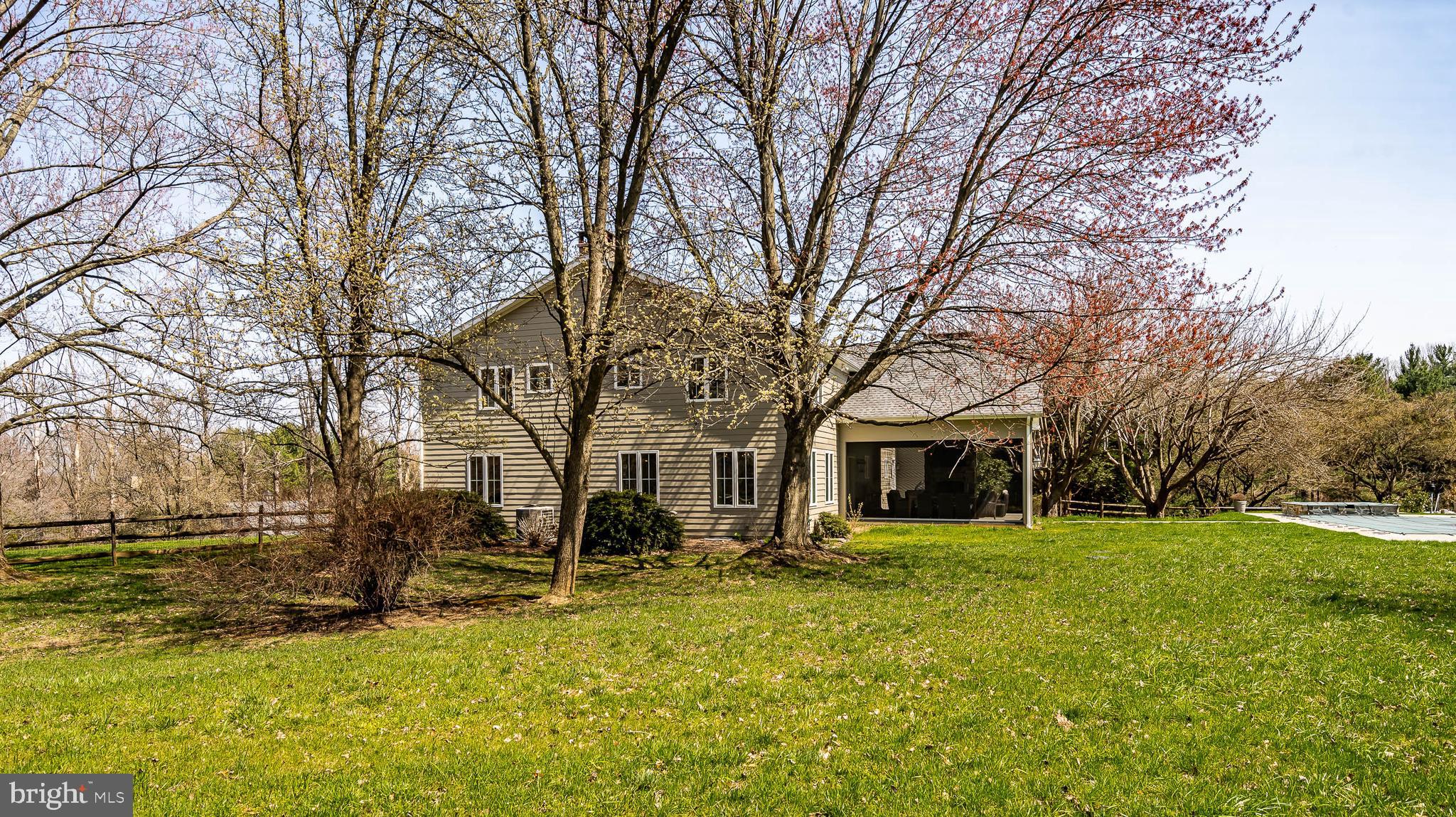 822 Newhall Road Kennett Square, PA 19348 - Photo 3 of 55